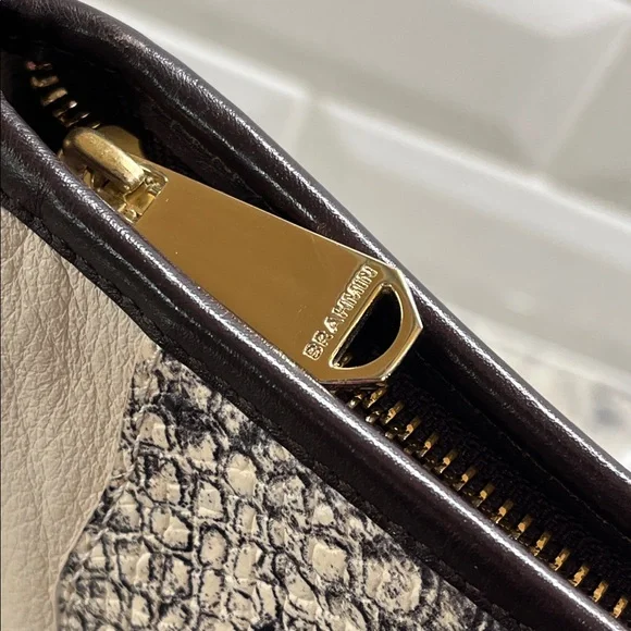 Brahmin Medium Asher Tote in Crème Solmar Colorway EUC - Picture 11 of 17